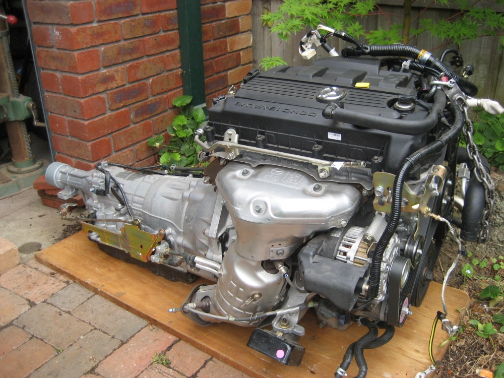 Jag E-Type V12 engine